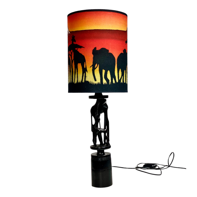 Afrykańska lampa z abażurem z batiku